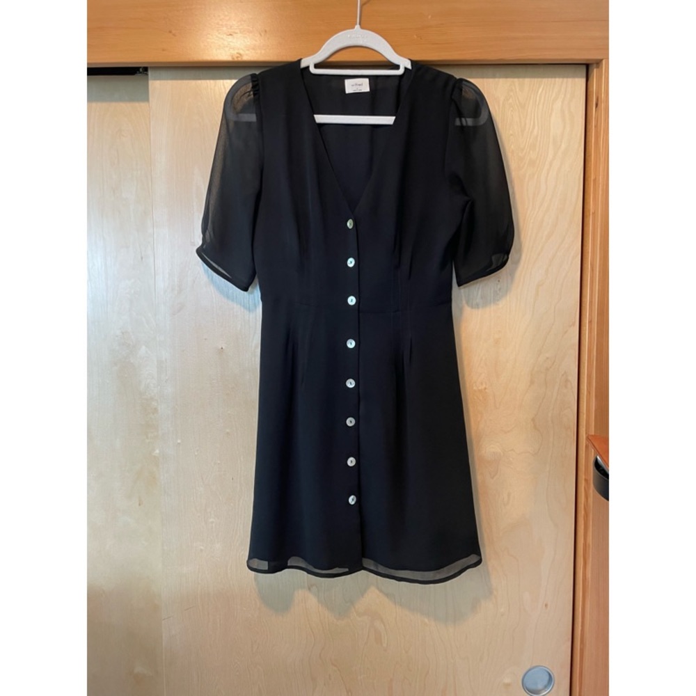 Aritzia Wilfred Size 2 Little Black Dress